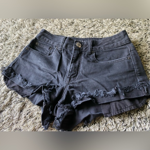 American Eagle Outfitters Woman High Wasited Black Denim Vintage Jean Shorts - Picture 5 of 5